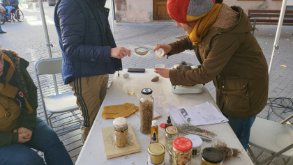 Festa hivern Mercat Origen Montserrat. Taller de farmaciola natural